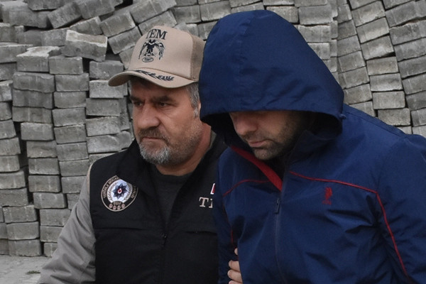 En bomba FETÖ gözaltıları! Kaleci, memur, doktor ve işadamı var - Resim: 2