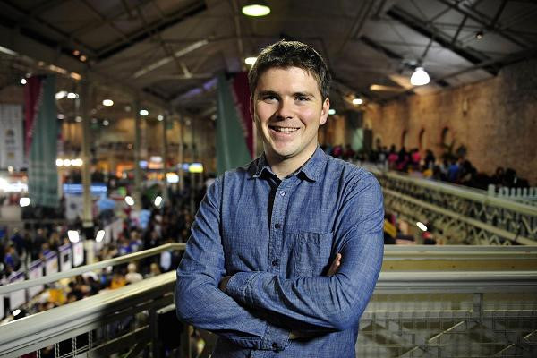 Dünyanın en genç milyarderi oldu - Resim: 1