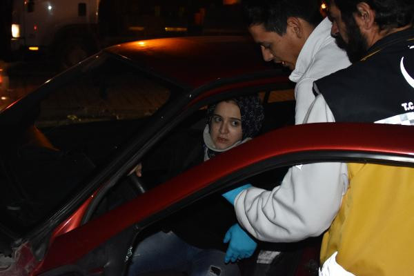 AK Partilileri taşıyan minibüs kaza yaptı! Eski milletvekili... - Resim: 1