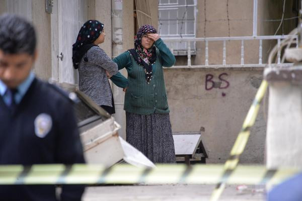 Çocuklarının gözü önünde feci olay! - Resim: 4