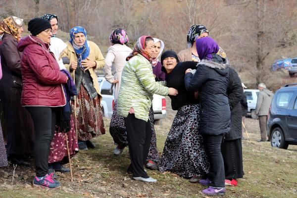 Günün en acı karesi! Kefenleri kucakta taşındı - Resim: 4