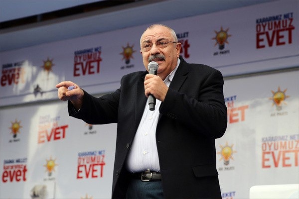 Bozkurtlar AK Parti'nin mitinginde! - Resim: 2