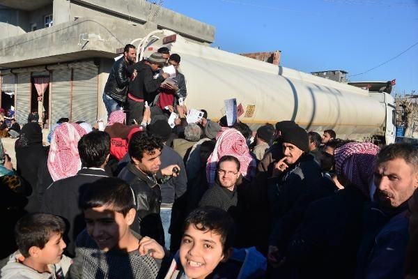 Adana'da inanılmaz görüntüler! Haberi duyan koştu - Resim: 2