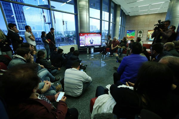 Evet sonucunu gören CHP'liler gözyaşlarına boğuldu! - Resim: 1