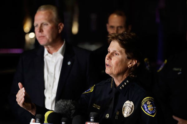 ABD'de partiye silahlı saldırı olay yerinden ilk görüntüler - Resim: 2