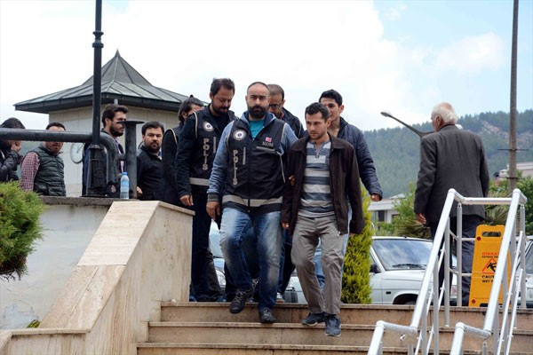 En bomba bylock gözaltıları SP il başkanı ve TSK üyeleri var - Resim: 3