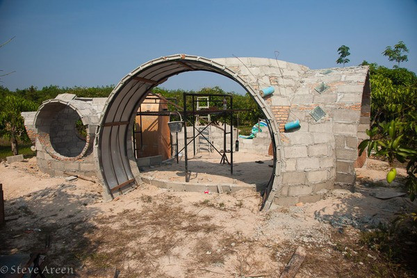 Küçük arsasını öyle bir hale getirdi ki... İnanılmaz!  - Resim: 2