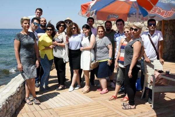 Kim der İranlı turist Van Gölü'ndeki eğlenceye bakın - Resim: 1
