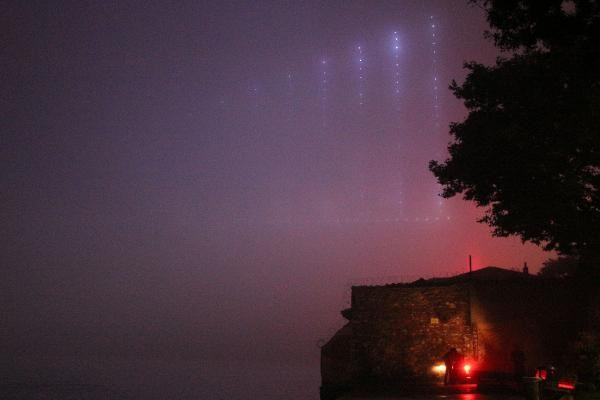 İstanbul'da göz gözü görmüyor Şehitler Köprüsü kayboldu! - Resim: 1