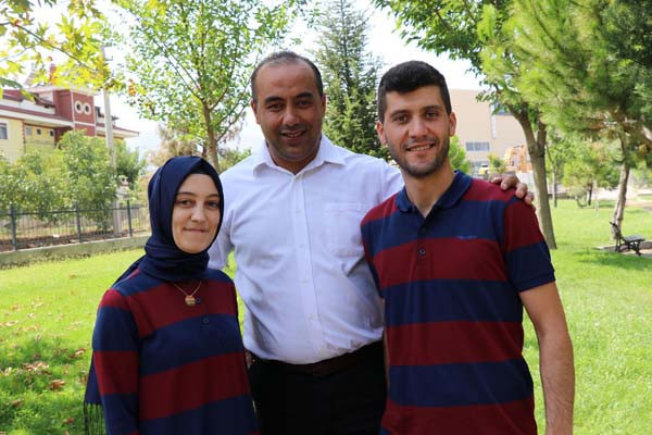 Türkiye'nin konuştuğu kimsesiz çift! - Resim: 3