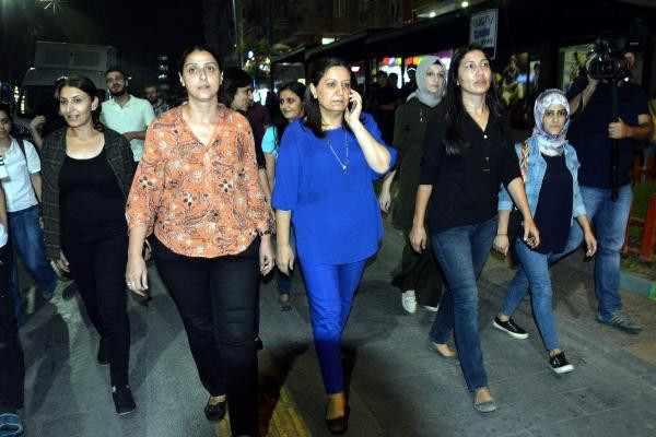 Polis müdüründen HDP'li vekile tarihi ayar - Resim: 2
