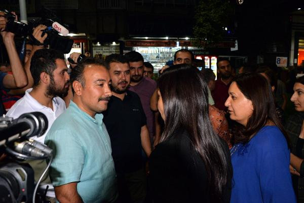 Polis müdüründen HDP'li vekile tarihi ayar - Resim: 4