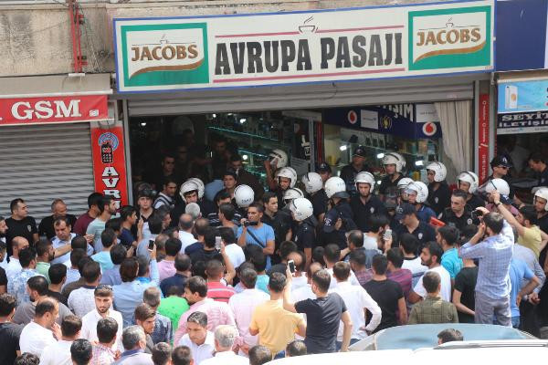 Batman'dan ortalık fena karıştı polis plastik mermi kullandı - Resim: 4