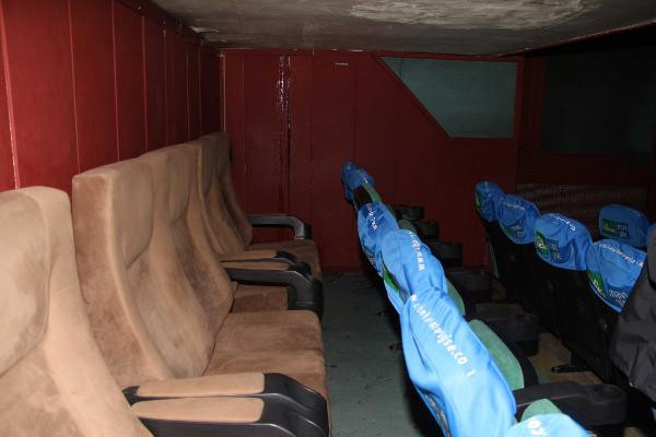 Beyoğlu'ndaki ünlü sinemayı su bastı! - Resim: 4