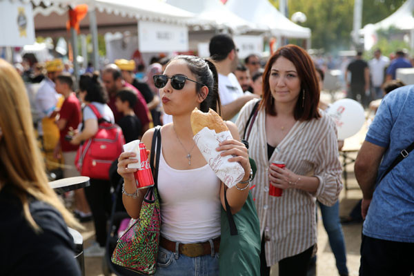 Duyan oraya koştu! Neredeyse kapanın elinde kaldı - Resim: 1