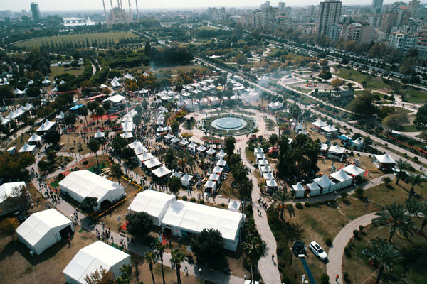Duyan oraya koştu! Neredeyse kapanın elinde kaldı - Resim: 3