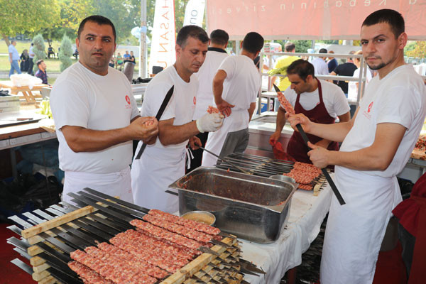 Duyan oraya koştu! Neredeyse kapanın elinde kaldı - Resim: 4