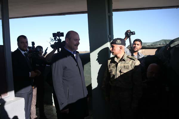 Bakan Soylu'nun gözü önünde bir terörist öldürüldü! - Resim: 3