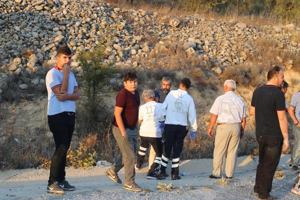 Yolcu minibüsü, kamyonete çarptı: Çok sayıda yaralı var! - Resim: 2