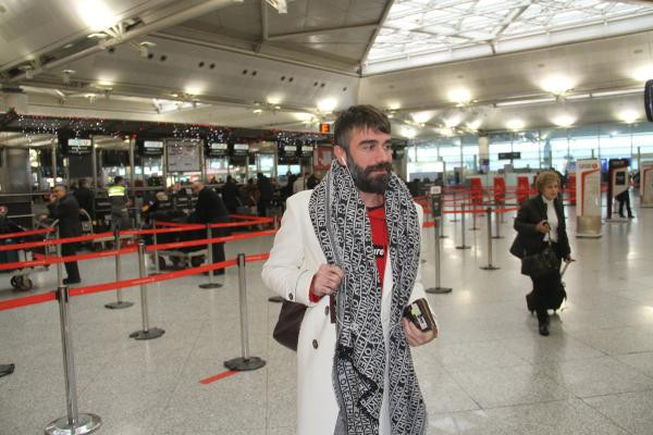 Ünlü isimler yılbaşı tatili için yurt dışına gitti - Resim: 2