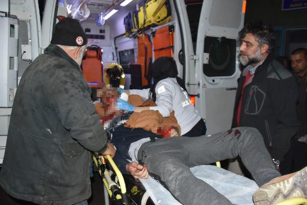 Silahıyla oynarken müşterisini vurdu! - Resim: 3