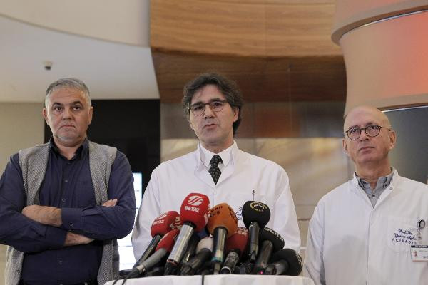 Kadir İnanır hastaneye kaldırıldı! İşte son durumu  - Resim: 3