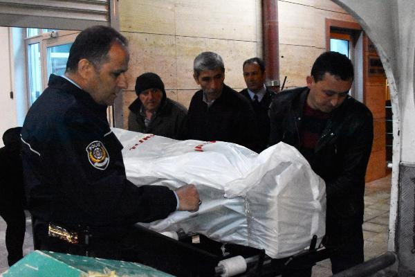 Pilot kızı jette ölmüştü! Acılı annenin bakışları yürekleri dağladı - Resim: 2