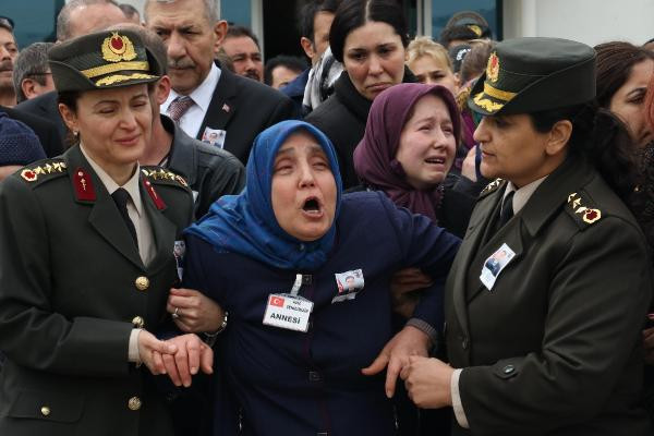 F-16 köyün üzerine düşmesin diye kendini feda etmiş! - Resim: 3