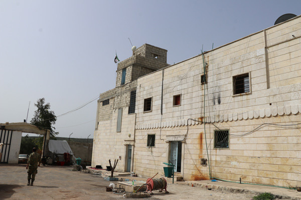 Afrin'de YPG'nin hapishanesi ilk defa görüntülendi - Resim: 4