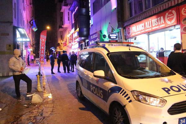 Ortalık fena karıştı! Kadıköy barlar sokağında silah sesleri - Resim: 2