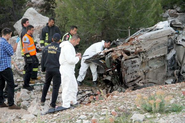 Otostopla bindiği otomobilde can verdi - Resim: 2