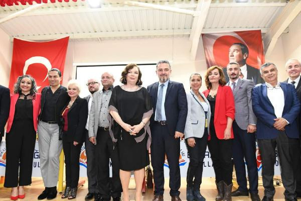 Ünlü oyuncudan şok itiraf! Setlerde o kadar çok uyuşturucu... - Resim: 2