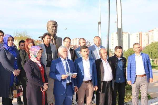 CHP'li belediye başkanı parka kendi büstünü yaptırdı! - Resim: 2