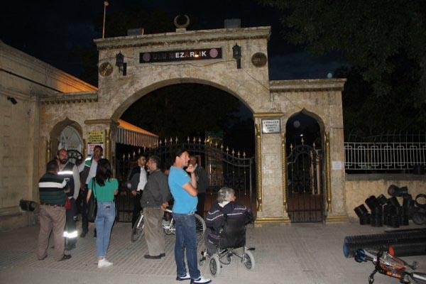 Ünlü oyuncunun oğlu intihar etti - Resim: 3