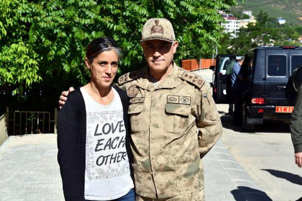 Jandarma Genel Komutanı'ndan 35 yıllık vefa! - Resim: 2