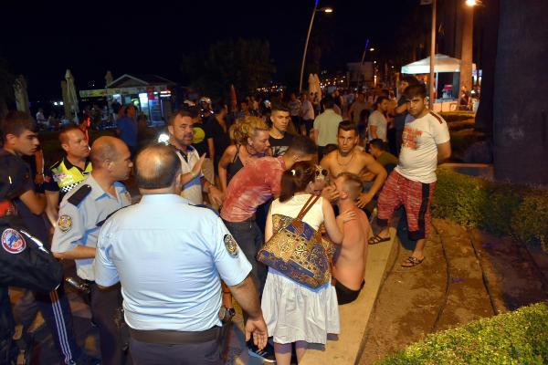 İngiliz çiftin kavgası ortalığı karıştırdı! Alkolün etkisi geçince de... - Resim: 3