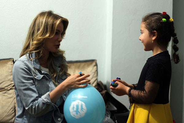 Gamze Özçelik'in rotası Suriyeli bu aile iftar yaptıktan sonra... - Resim: 3