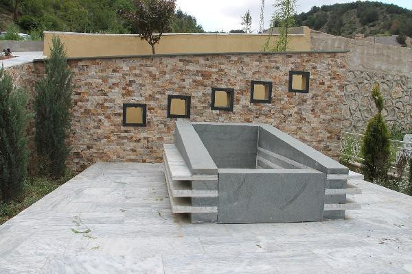 Ünlü oyuncu ölmeden mezarını yaptırdı! 'Baktıkça ölesim geliyor' - Resim: 2