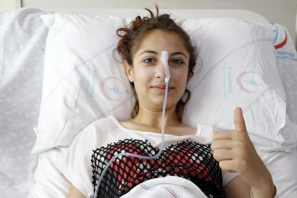 Karın ağrısıyla gitti: Hasta da doktor da gözlerine inanamadı! - Resim: 4