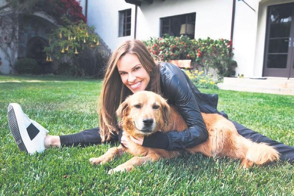 Oscarlı yıldız Hilary Swank ölen köpeğini Mevlana'nın sözüyle andı - Resim: 3