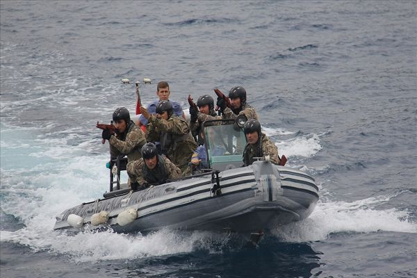Ege Denizi'nde alarm verildi! SAT'lara 'hazır ol' emri  - Resim: 3
