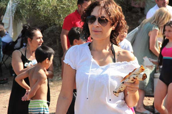 Bodrum'da lüks yatıyla gelip lahmacun dağıtan Sezgin Baran Korkmaz kimdir - Resim: 4