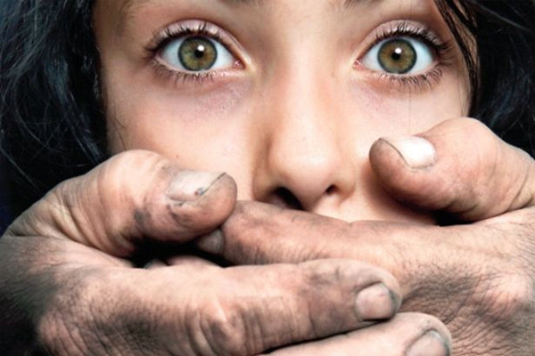 62 yaşındaki sapıktan 12 yaşındaki kız çocuğuna markette istismar! - Resim: 4