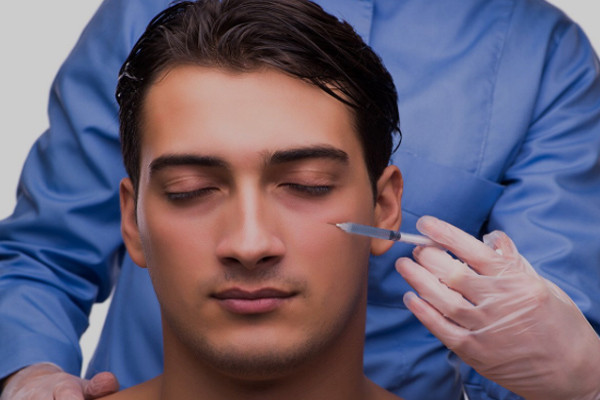 Estetik yaptıran erkek sayısı artıyor! İşte en çok tercih ettikleri operasyonlar... - Resim: 1