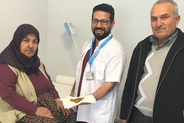 Şeker hastalığı için kontrole gitmişti! Midesinden çıkanlar şaşkına çevirdi - Resim: 3