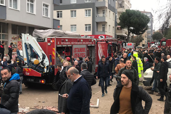 Kartal'da 8 katlı ve 24 daireli bina çöktü! İşte çöken binanın görüntüleri - Resim: 3