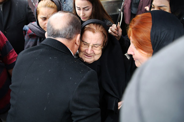 Fatih Terim'in babası son yolculuğuna uğurlandı - Resim: 3