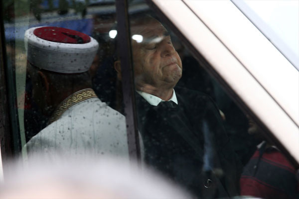 Fatih Terim'in babası son yolculuğuna uğurlandı - Resim: 2