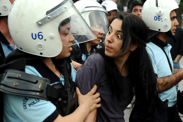 İstanbul ve Ankara'da "Hopa" gerginliği! - Resim: 4