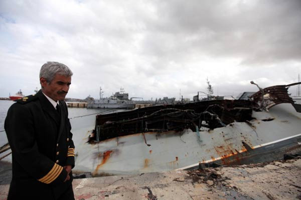 NATO Libya donanmasını böyle batırdı! - Resim: 1